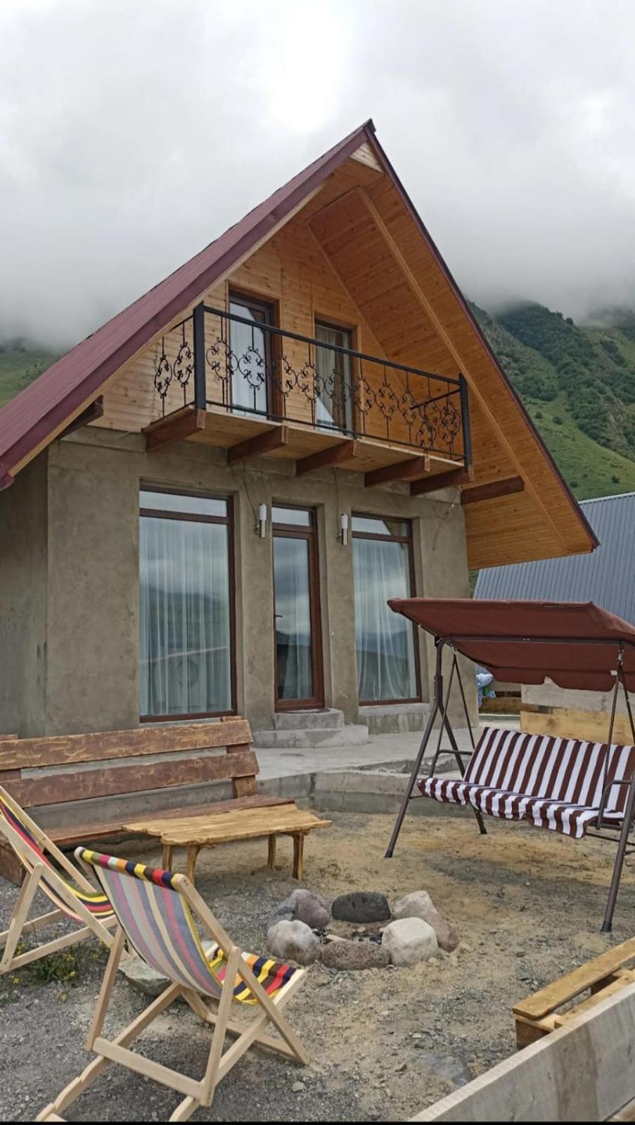 Mountain Flower Cottage Казбеги Экстерьер фото